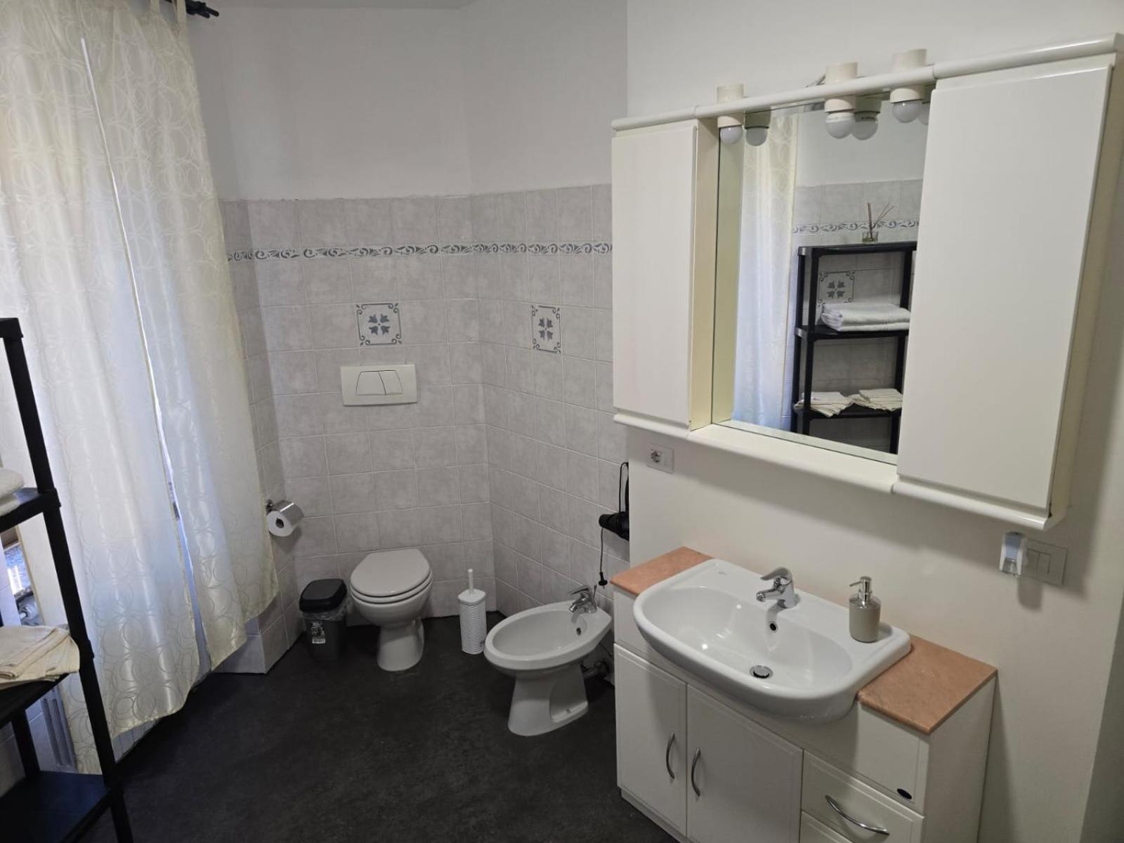 Home Anisia Paderno d'Adda Экстерьер фото